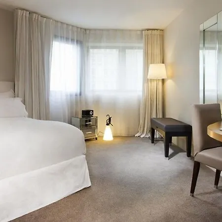 La Maison Champs Elysees Hotel Paris