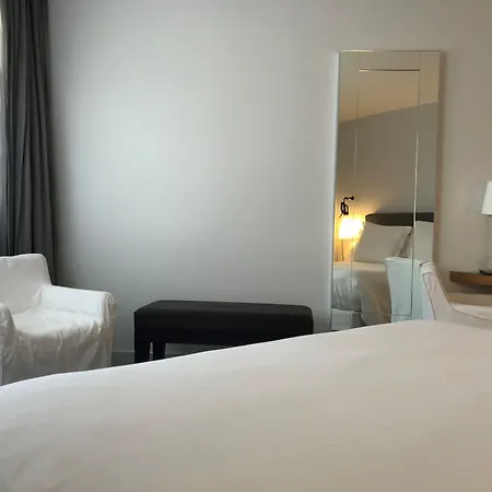 La Maison Champs Elysees 5* Paris