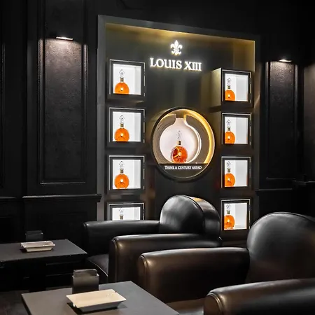 La Maison Champs Elysees 5* Paris