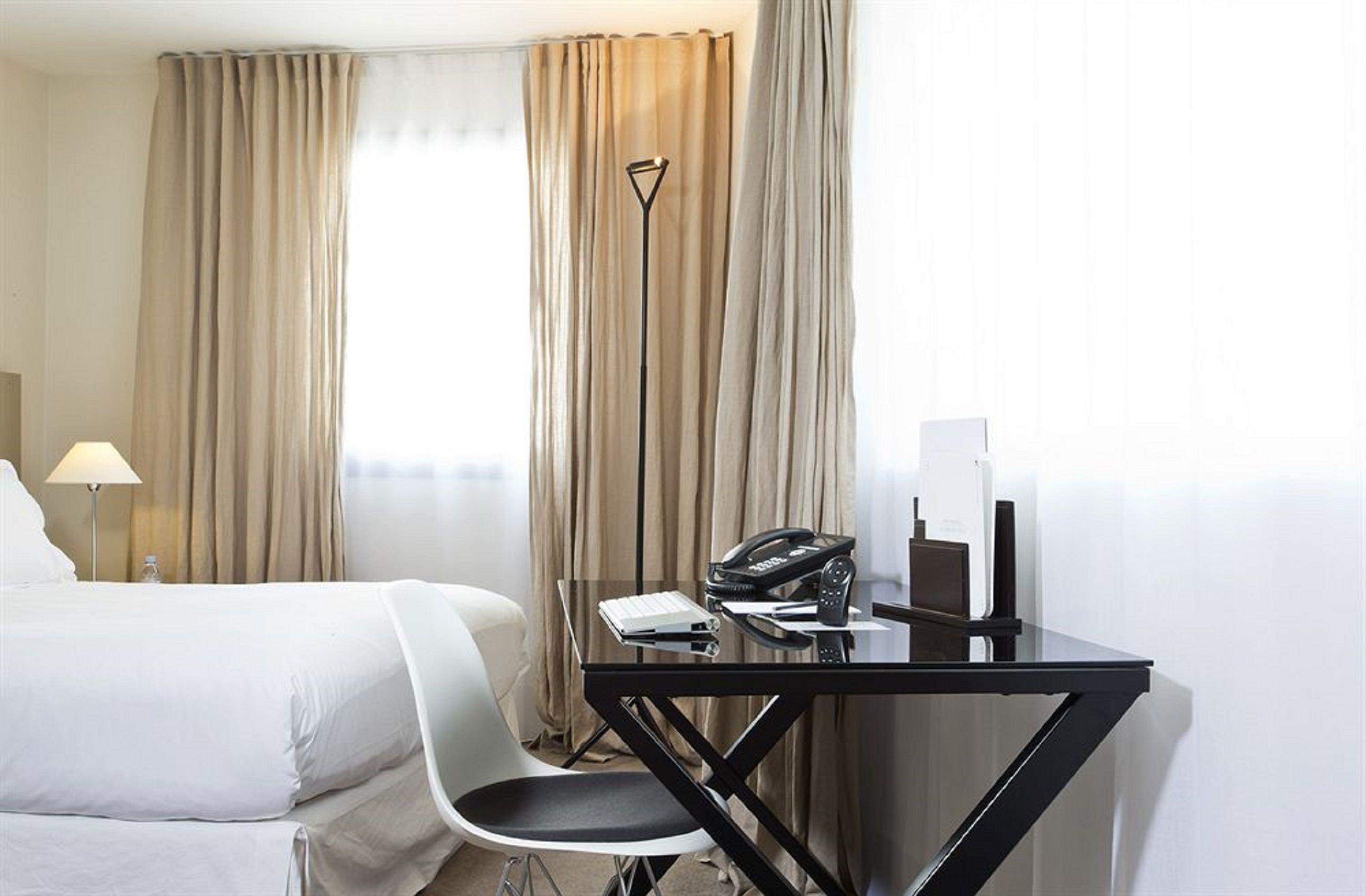 La Maison Champs Elysees Hotel Paris