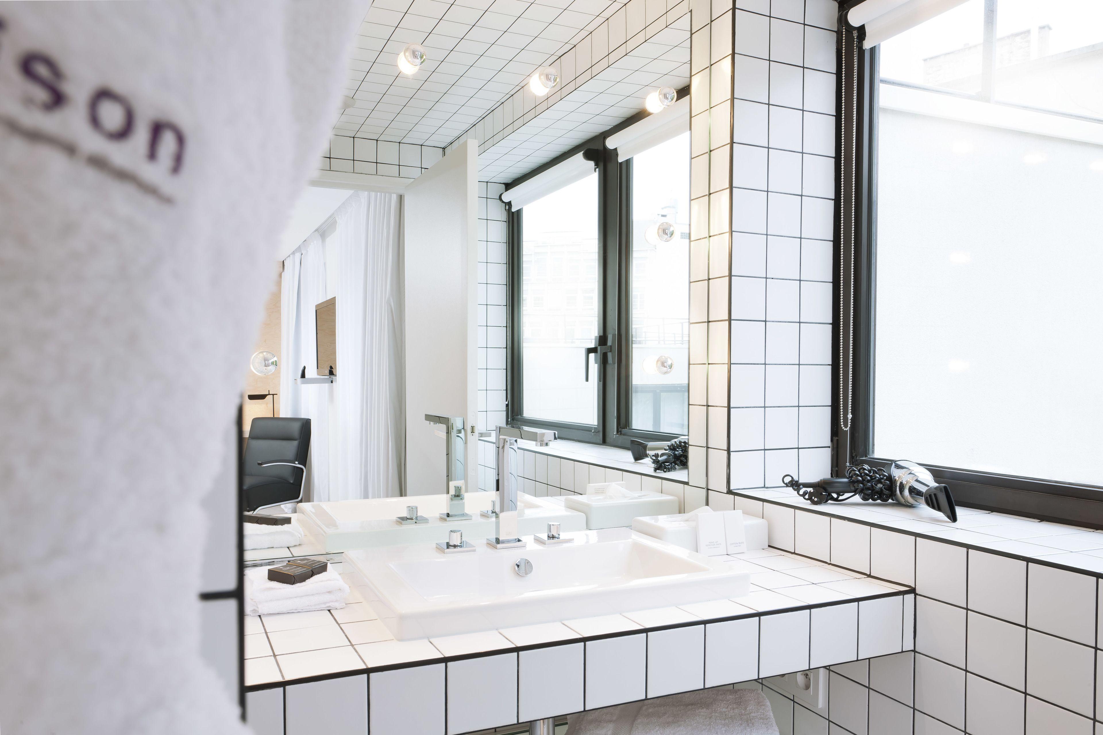 La Maison Champs Elysees 5* Paris