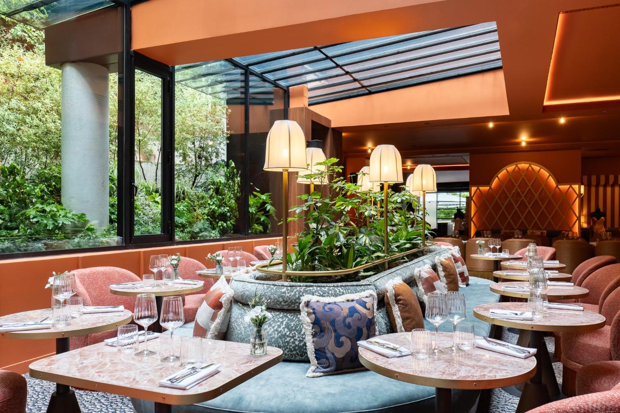 La Maison Champs Elysees Paris