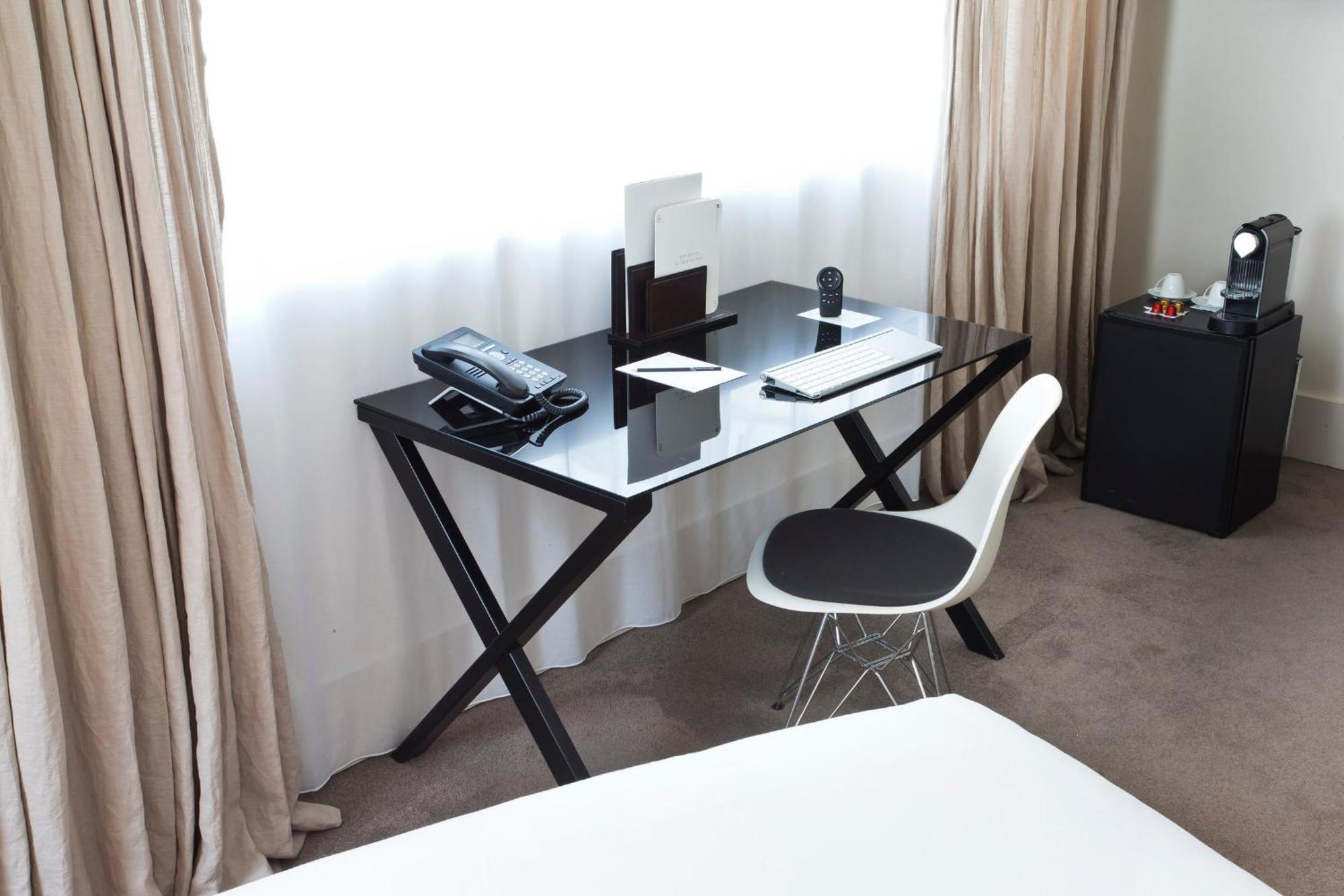 La Maison Champs Elysées Hotel