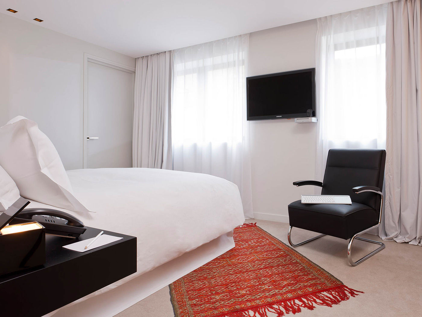 Hotel La Maison Champs Elysées 5*